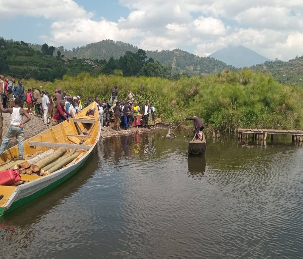 Police Investigate Discovery of Unidentified Body in Lake Mutanda